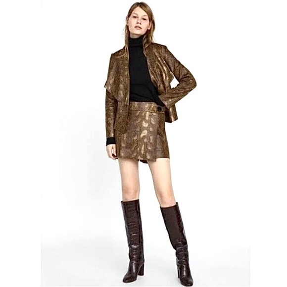 Zara Faux Python Leather Skort, Snakeskin Print in Brown and Bronze, Size Small - Picture 3 of 12